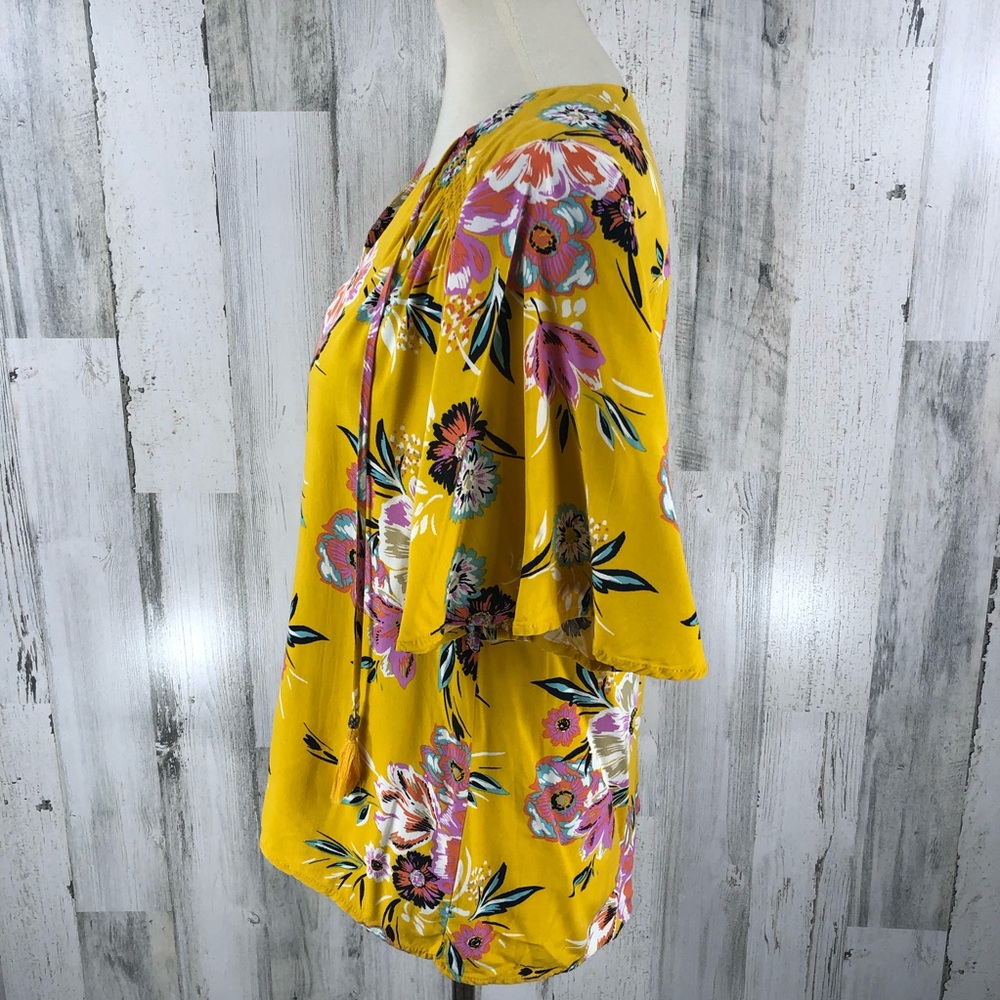DR2 Women's Yellow Floral High Low Blouse Sz M - Picture 4 of 11